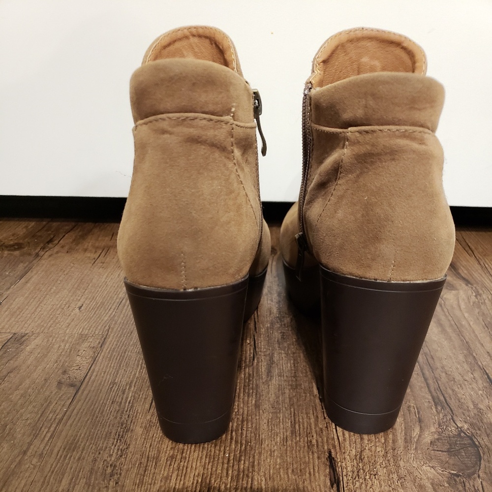 Booties - Picture 3 of 3